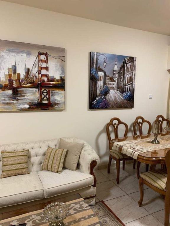 Tony'S Boutique Apartment Larnaca Exterior foto